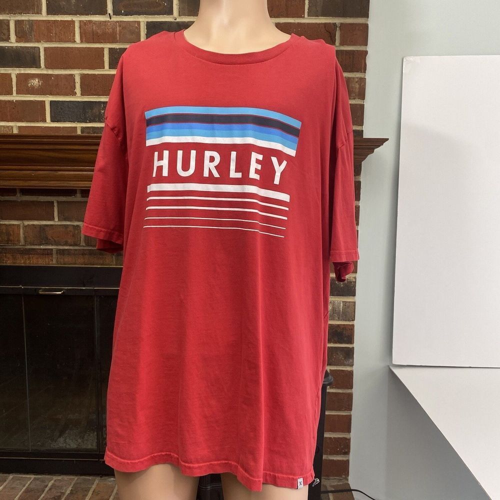 Hurley Men Graphic T-Shirt XXL  Stripes and White Spellout Logo Short Sleeve Red